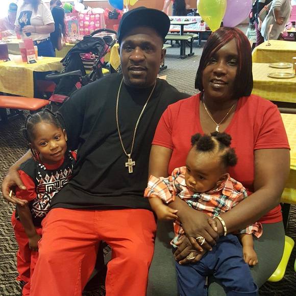 Meet your Posher, Pamela - Picture 1 of 1